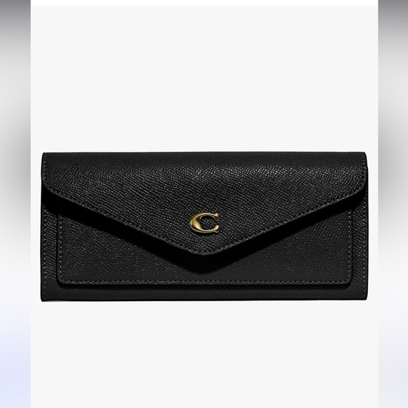 🎁Coach Women's Crossgrain Leather Wyn Soft Wallet, LI/Black, One Size - Picture 1 of 6